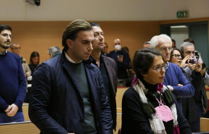 Giacomo Bozzoli: Die Flucht des Mannes, der vom Kassationsgericht wegen Mordes an seinem Onkel Mario verurteilt wurde