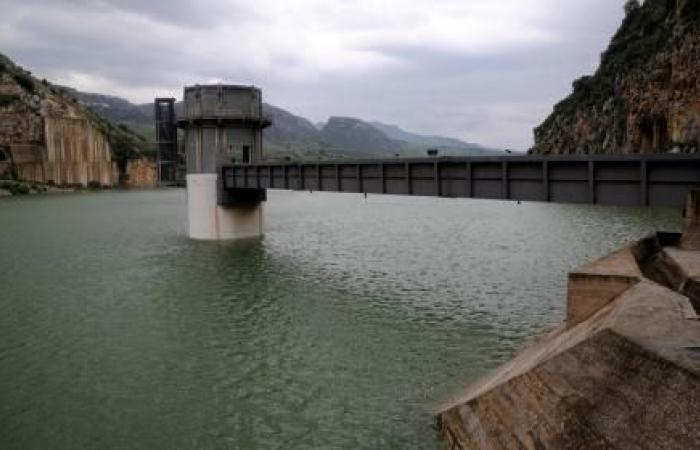 Wasserkrise in Sizilien: Auf dem Weg zu einem widerstandsfähigen und nachhaltigen Management