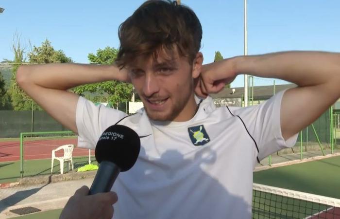 Francesco Liucci gewinnt das Tennisturnier in Isernia – 01.07.2024 – TeleRegioneTV