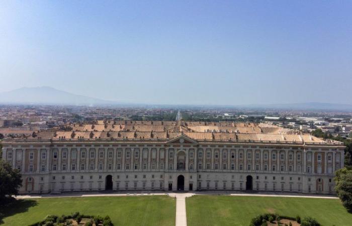 49-jähriger Arbeiter stirbt im Königspalast von Caserta: möglicherweise krankheitsbedingt | Procope-Kaffee | Nachricht