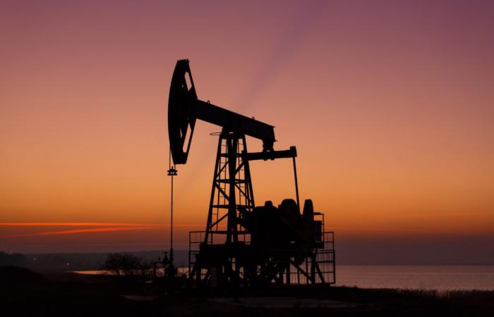 Die Ölpreise erreichten vor dem Hintergrund des Konflikts zwischen Israel und der Hisbollah und der Lieferkürzungen der OPEC ein Zweimonatshoch