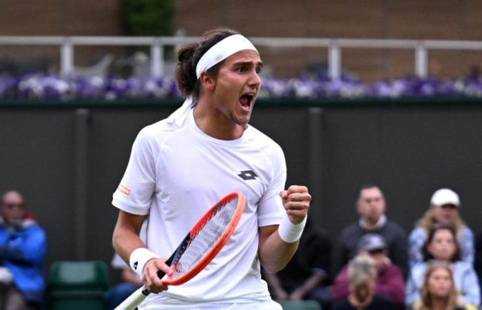 Bellucci-Shelton, die Italienerin, ist in Wimbledon in dem wegen „Dunkelheit“ und Regen unterbrochenen Spiel kurz davor, das Kunststück zu schaffen