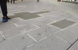Via del Prione, 700.000 Euro Projekt zur Reparatur des Bürgersteigs zwischen Piazza Ginocchio und Scalinata Sella