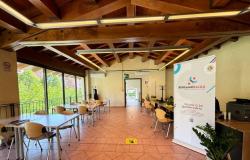 Gemeinde Bergamo, der neue dezentrale Hauptsitz für soziale und demografische Dienste wurde in Boccaleone eröffnet