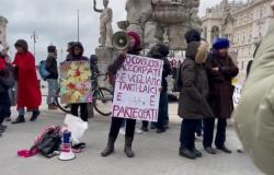 In Triest gehen Frauen für das Recht auf Abtreibung auf die Straße