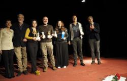 Salerno, die Show „Penelope, das Erbe der Frauen“ gewinnt beim Teatro XS Festival