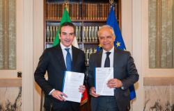 Minister Piantedosi unterzeichnete heute im Innenministerium mit dem Präsidenten der Region Kalabrien, Occhiuto, zwei Anti-Mafia-Protokolle