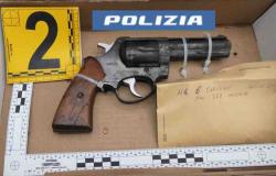 Catania: Waffen und Gewehre im Haus, 23-jähriger verurteilter Straftäter festgenommen – Catania