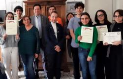 Student aus Caserta gewinnt den Wettbewerb der von Napoleon gegründeten Akademie