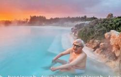 Vittorio Sgarbi badet im Spa ohne Unterwäsche