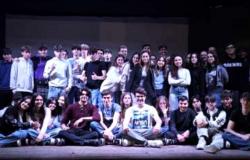 Das zivile Engagement gegen die Mafias der Mancini-Studenten von Avellino auf der Bühne des Teatro d’Europa