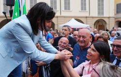 Elly Schlein in Reggio Emilia segnet Massari „Die Rechte hat hier seit 70 Jahren verloren…“ Gazzetta di Reggio