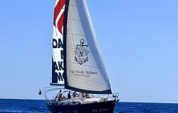 „Sailing & Health“, Segelschiffe aus Solidarität mit den Legalitätsbooten der italienischen Marineliga, stechen von Sizilien aus in See