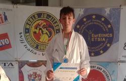 Mattia Gold beim Children’s Karate International ist bereit, sich auf die Weltmeisterschaft vorzubereiten