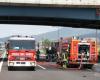 Schwerer Unfall auf der A1 mit Beteiligung eines Busses: 1 Toter und Verletzter. Autobahn gesperrt, Verkehr in der Via Emilia