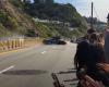 Der McLaren 650S Spider prallt beim Verlassen einer Rallye in Malibu gegen drei geparkte Autos [VIDEO]
