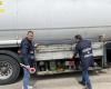 Durch Schmuggel wurden in Barletta 55.000 Liter Agrardiesel beschlagnahmt. Drei meldeten sich
