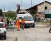 Piadena Drizzona: Arbeitsunfall am Bahnhof Piadena, Arbeiter von einer Spule erfasst
