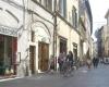 Lucca, Häuser statt Läden und Büros auch im Erdgeschoss Il Tirreno