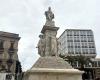Nach Abschluss der Arbeiten auf der Piazza Stesicoro wird Bellinis Statue in die Stadt zurückgebracht