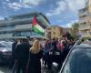 Feierlichkeiten am 25. April, palästinensische Flaggen wehen und werden von der Polizei abgefangen: Spannungen am Passetto