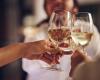 Schottland erhöht die Alkoholpreise: Von Wein bis Whisky wird ab September alles teurer