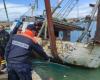 Das Fischereimotorschiff „Mostrillo“ konnte mit Hilfe von Feuerwehrleuten und Tauchern aus Teramo geborgen werden