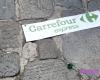 Fest in San Frediano am 25. April: Vandalismus gegen den Carrefour auf der Piazza Tasso :: Bericht in Florenz