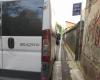 TIVOLI – Auf den Linien an der Bushaltestelle niedergemäht, 16-jährige Studentin im Krankenhaus