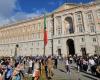 Königspalast von Caserta, mehr als 12.000 Besucher am 25. April Königspalast von Caserta, mehr als 12.000 Besucher am 25. April