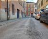 Straßenverhältnisse nach der Überschwemmung in Lugo. Ab Montag, 29. April, beginnt die erste Restaurierung in der Via Compagnoni