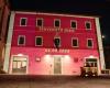 Der Giro d’Italia verläuft, Umstieg auf Busse in der Provinz Siena