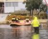 Vororte nach dem Regen überschwemmt, Feuerwehrleute befreien gestrandete Autofahrer in Schlauchbooten – BlogSicilia