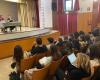 Mencarelli trifft Studenten in Legnano: „Das digitale Zeitalter hat Sie besser gemacht“