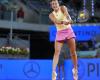 WTA Rom, Sabalenka kommt zurück und gewinnt über Volynets, Sakkari schlägt sich gut. Out Ons Jabeur