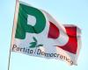 Kalabrien, die Demokratische Partei, bestreitet Occhiuto auf der Grundlage des Berichts der Bank von Italien aus dem Jahr 2023: „Die Arbeitslosigkeit explodiert, die Wirtschaft steht still, Familien auf den Knien. Hören Sie auf, Zither zu spielen.“