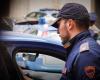 Diebstähle aus Autos mit zerbrochenen Scheiben: 24-jähriger Tunesier von der Staatspolizei als mutmaßlicher Täter einer Episode festgenommen – Polizeipräsidium Florenz