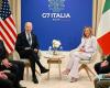 G7 in Borgo Egnazia, Papst Franziskus landete mit dem Hubschrauber. Meloni, 40 Minuten bilaterale Diskussion mit Biden