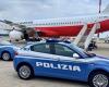 Albanischer Staatsbürger wird zur Ausreise aus dem Staatsgebiet an die Seegrenze von Ancona begleitet