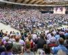 Zeugen Jehovas, darunter tausend Menschen aus Piacenza in Bologna beim Jahreskongress