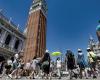 Große Veranstaltungen in Venedig ziehen Touristen an, drängen die Einwohner jedoch dazu, die Stadt zu verlassen