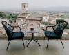 Ein Terrassen-Belvedere: Von Assisi aus können Sie Umbrien zwischen Lounge-Bars, Geschmack und Unterhaltung betrachten