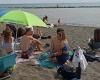 Ungünstiges Wetter. CoNaMaL gibt die „Rückeroberung“ des Strandes von Rimini auf • newsrimini.it