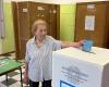 Verwaltungswahlen Recanati. Gestern Abend um 23 Uhr haben 8.303 Menschen aus Recanati abgestimmt, darunter eine 101-jährige Oma