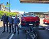 Ferrari Purosangue, neuestes Modell im Wert von 400.000 Euro, beschlagnahmt von der Gdf von Varese