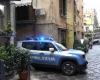 Neapel, in der Nacht fielen Schüsse im historischen Zentrum. Zwei Personen ohne Vorstrafen wurden verletzt, einer droht im Krankenhaus zu sterben