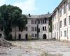 ▼ Brescia, der Abriss der ehemaligen Papa-Kaserne hat begonnen – BsNews.it
