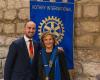 Rotary Club Caserta Luigi Vanvitelli, Übergabe des Kragens von Gianluca Parente an die neue Präsidentin Gabriella Montanaro |
