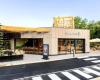 Starbucks wird in der Via Canova im Stadtteil Isolotto eröffnet